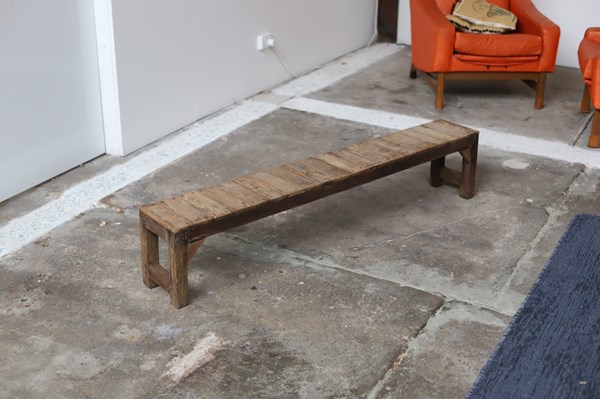Lot 162 - BENCH