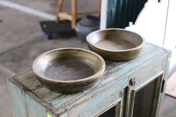 Lot 104 - TIMBER BOWLS