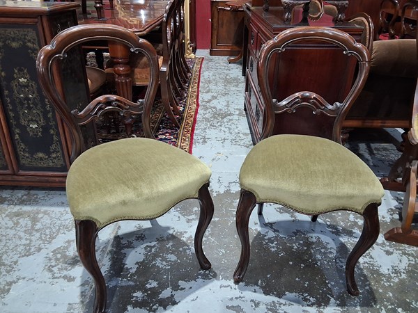 Lot 35 - PAIR OF SIDE CHAIRS