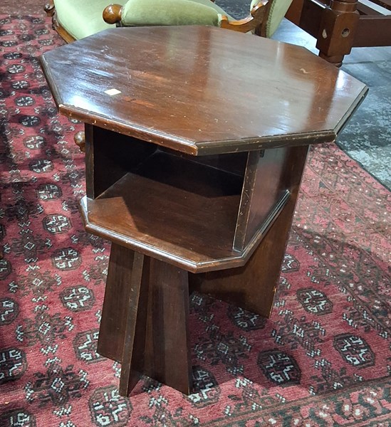 Lot 5 - LAMP TABLE