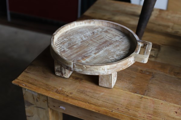 Lot 27 - TABLE RISER