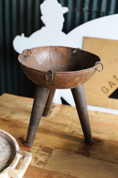 Lot 89 - PLANTER