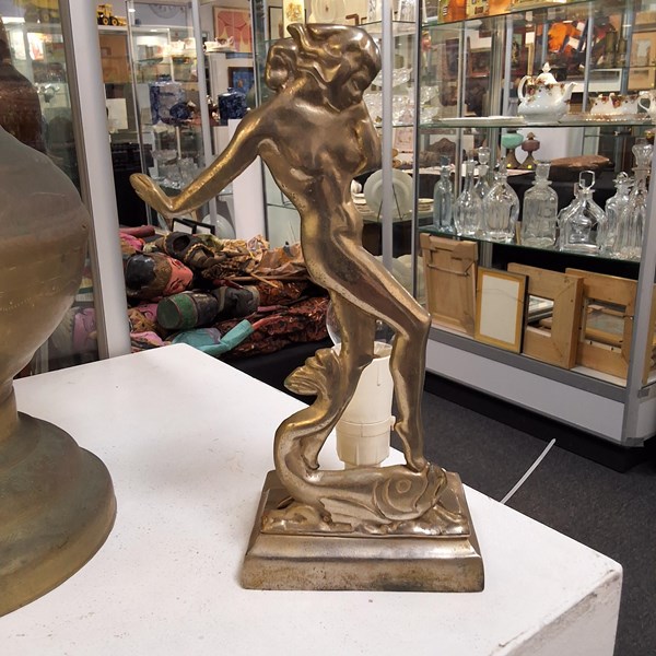 Lot 1301 - LADY LAMP