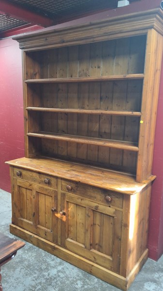 Lot 52 - KITCHEN DRESSER