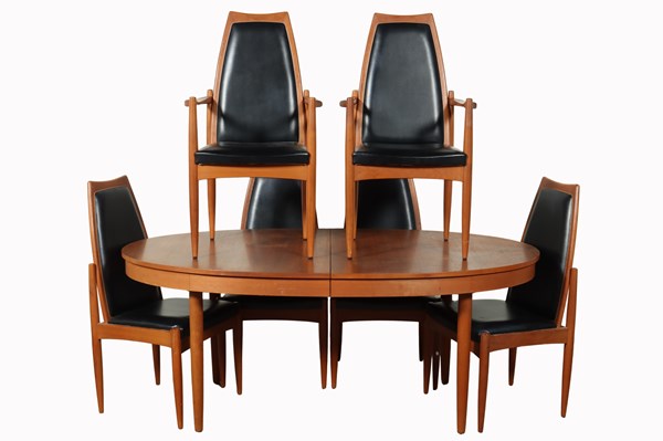 Lot 49 - DINING SUITE