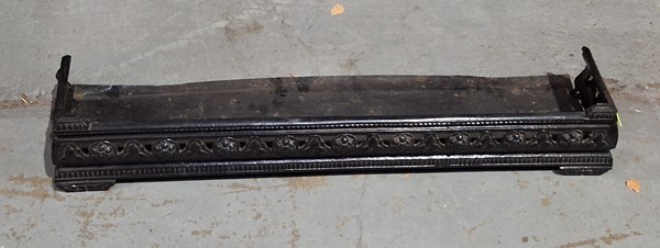 Lot 268 - FIRE FENDER