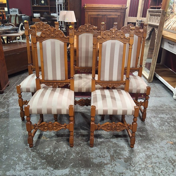 Lot 73 - DINING CHAIRS