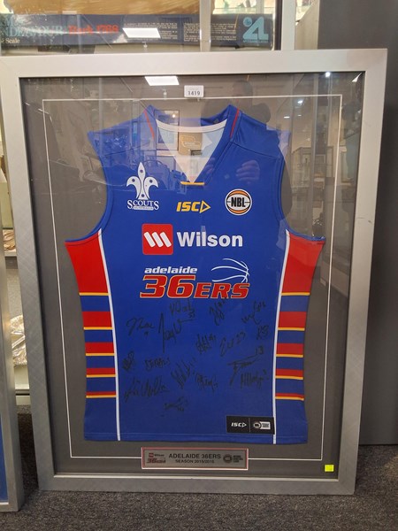 Lot 1420 - FRAMED JERSEY