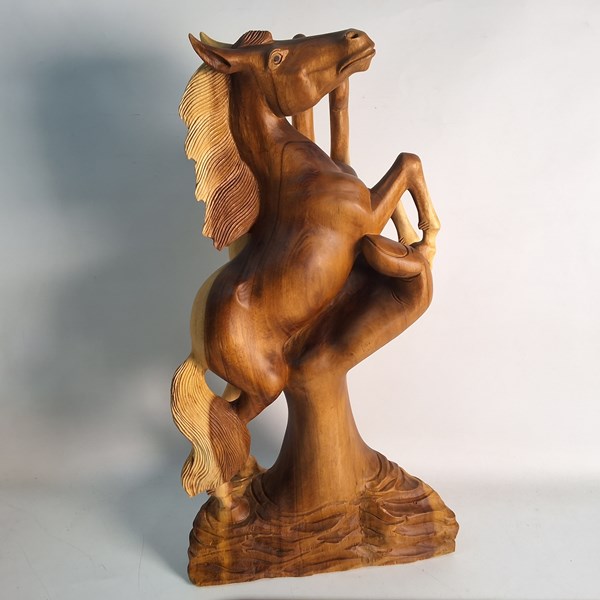 Lot 1329 - TIMBER CARVING