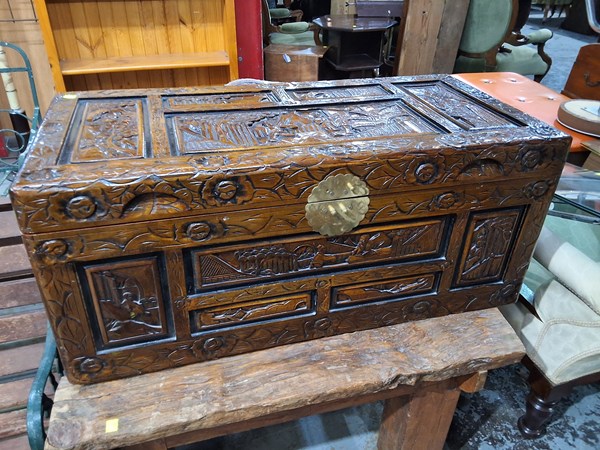 Lot 155 - CAMPHORWOOD TRUNK