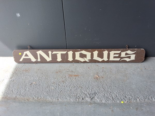 Lot 30 - PAINTED SIGN