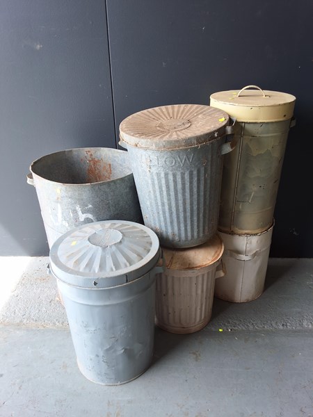 Lot 197 - ASSORTED GALVANISED BINS