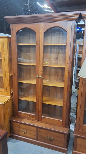 Lot 252 - BOOKCASE