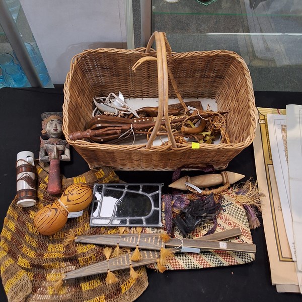 Lot 1411 - PNG COLLECTABLES