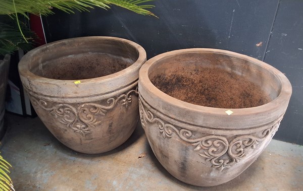 Lot 461 - GARDEN PLANTERS