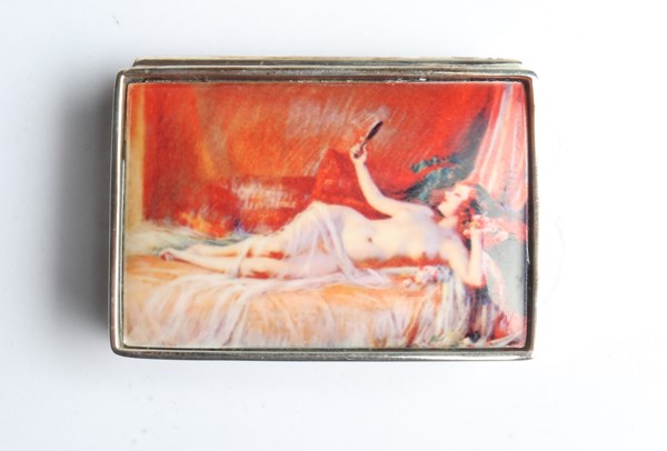 Lot 1074 - SILVER ENAMEL BOX