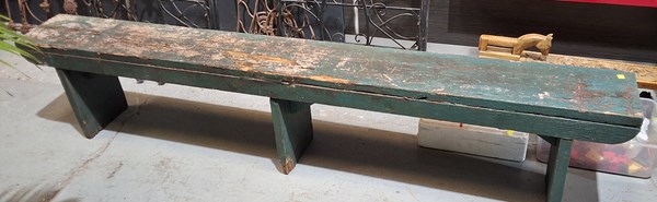 Lot 505 - FORM