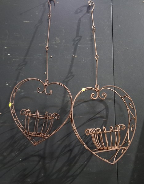 Lot 473 - HANGING PLANTERS