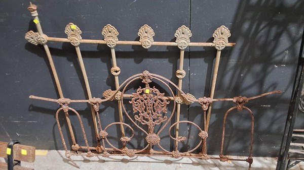 Lot 480 - VINTAGE FRAMEWORK