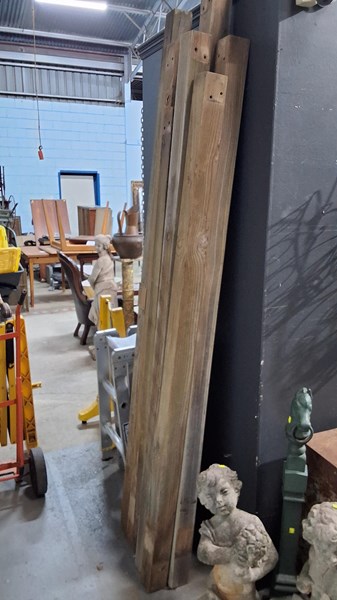 Lot 469 - PINE POSTS