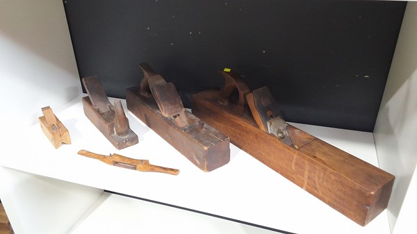 Lot 273 - TIMBER PLANES