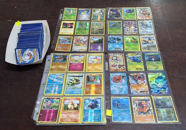 Lot 1490 - POKEMON