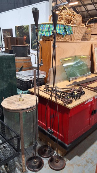 Lot 293 - LAMPS