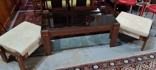 Lot 406 - FURNITURE SET