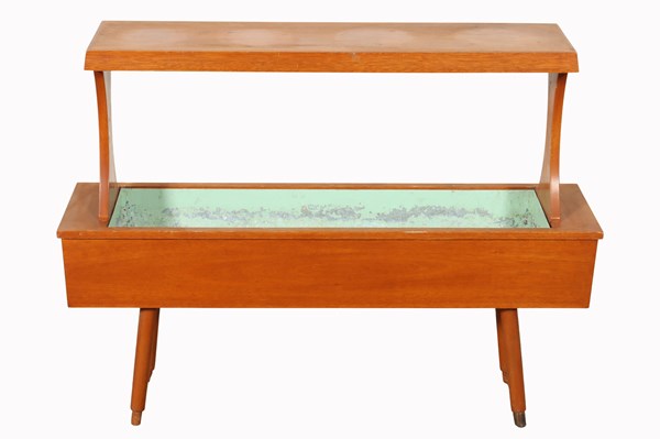 Lot 13 - TEAK PLANTER BOX
