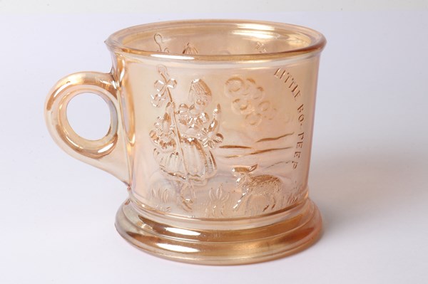 Lot 1238 - CARNIVAL GLASS MUG