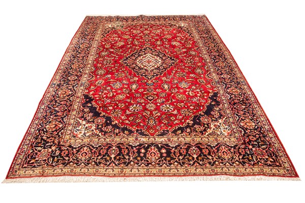 Lot 168 - SAROUGH RUG