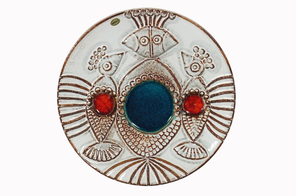 Lot 80 - POTTERY WALL RELIEF