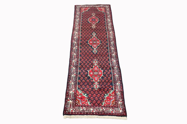 Lot 17 - PERSIAN RUNNER