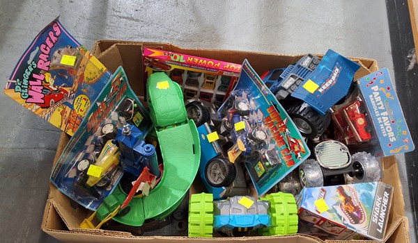 Lot 1409 - KIDS TOYS
