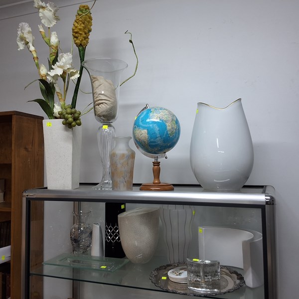 Lot 1454 - HOMEWARES