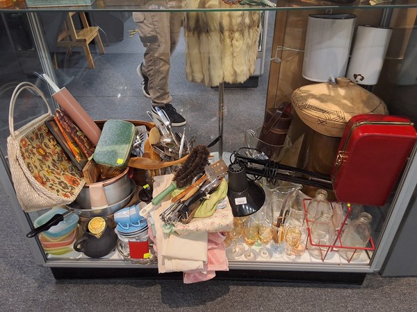 Lot 1387 - RETRO HOMEWARES
