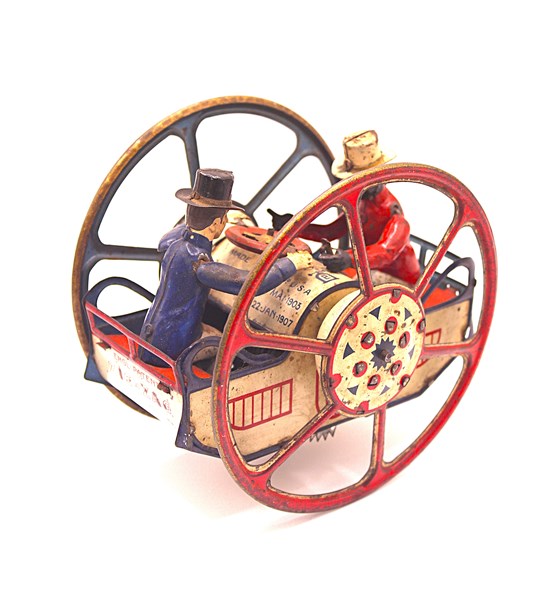 Lot 29 - LEHMANN ZIG ZAG TIN TOY