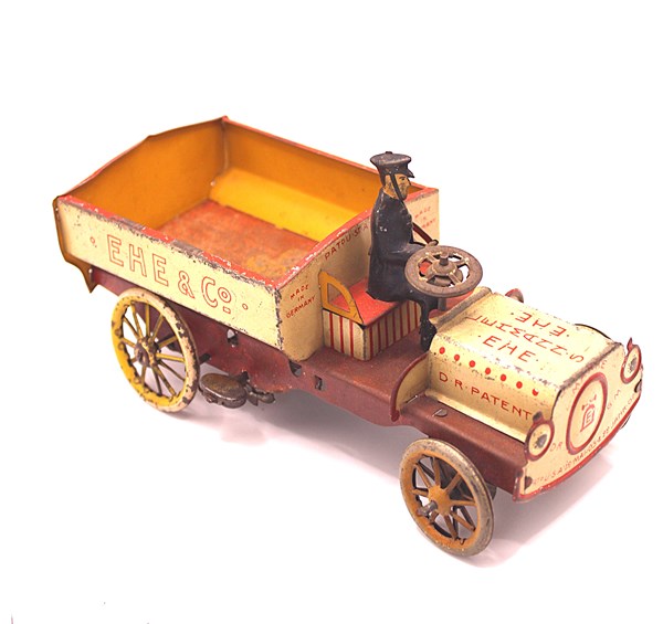 Lot 33 - LEHMANN EHE & CO TRUCK TIN TOY