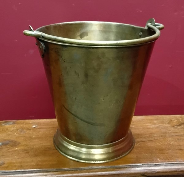 Lot 65 - CHAMPAGNE BUCKET