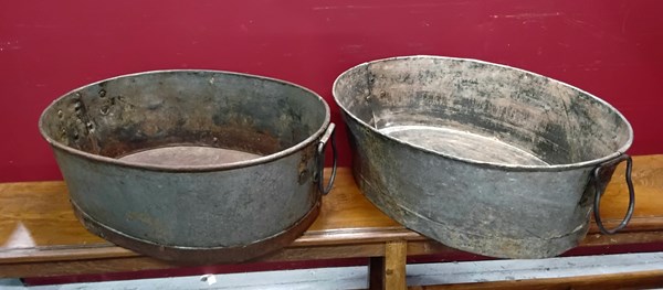 Lot 106 - TWO TUBS