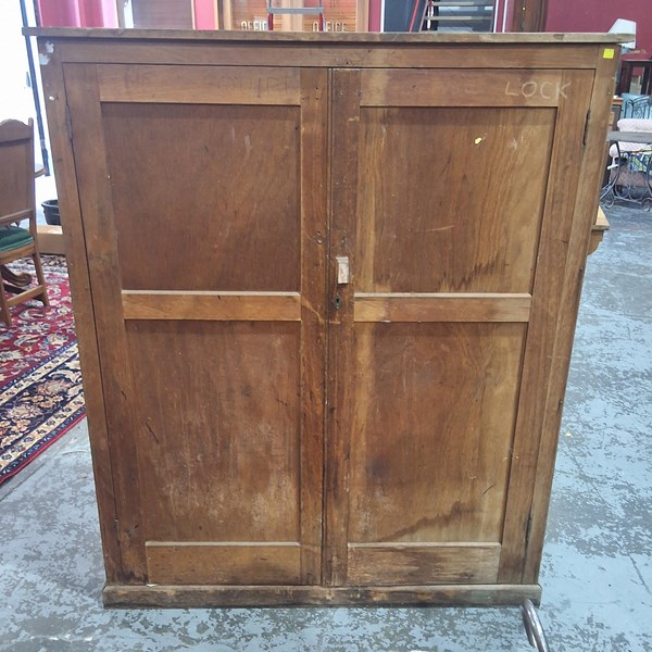 Lot 256 - SCHOOL CABINET