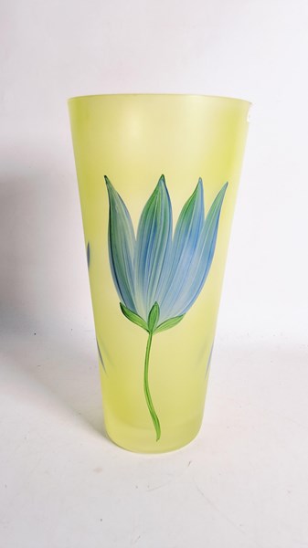Lot 1299 - KOSTA BODA VASE