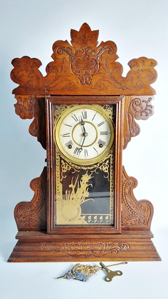 Lot 1294 - COTTAGE CLOCK