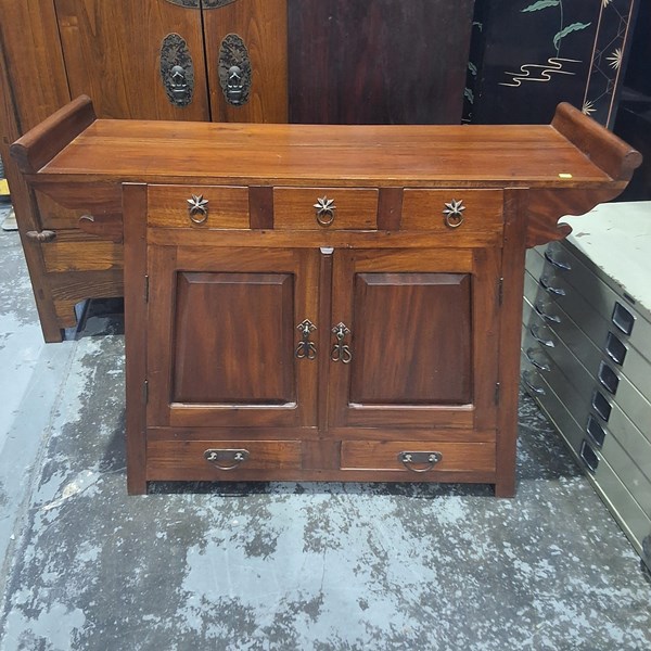 Lot 2 - ALTER CABINET
