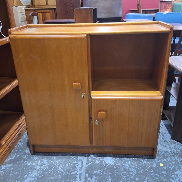 Lot 393 - CABINET