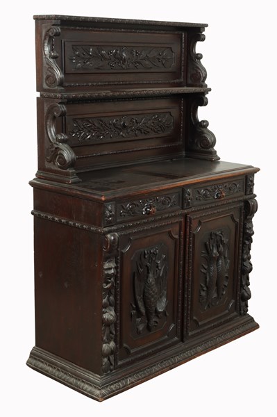 Lot 53 - BUFFET DRESSER