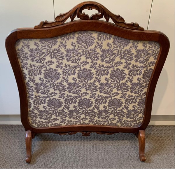 Lot 238 - FIRE SCREEN