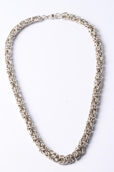 Lot 1030 - STERLING SILVER NECKLACE