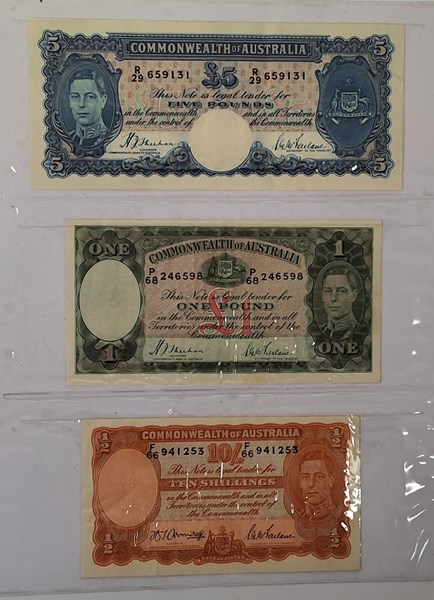 Lot 1081 - BANKNOTES