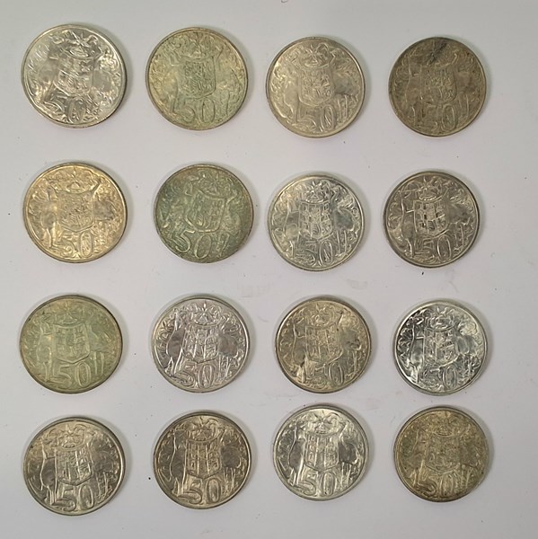 Lot 1066 - COINS
